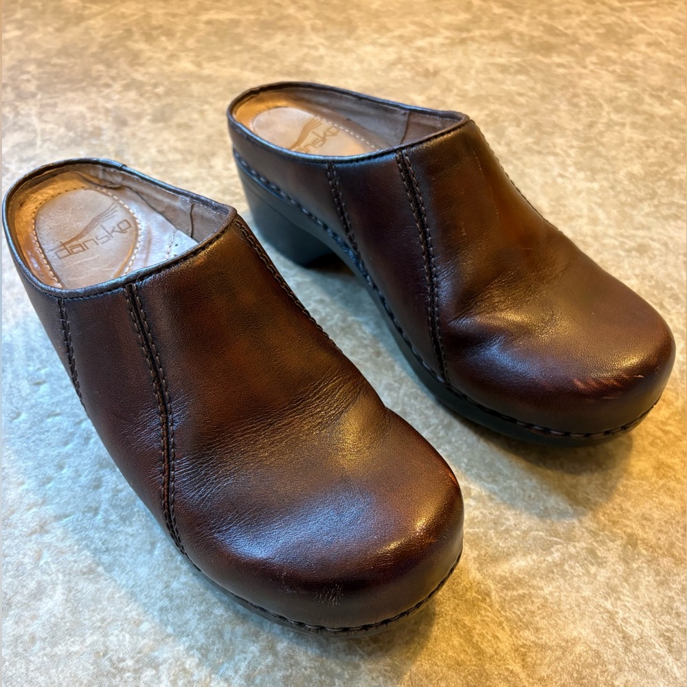 Dansko Dark Brown Leather Clogs 37